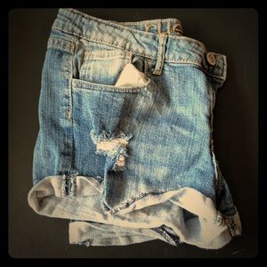 Rue 21 denim shorts